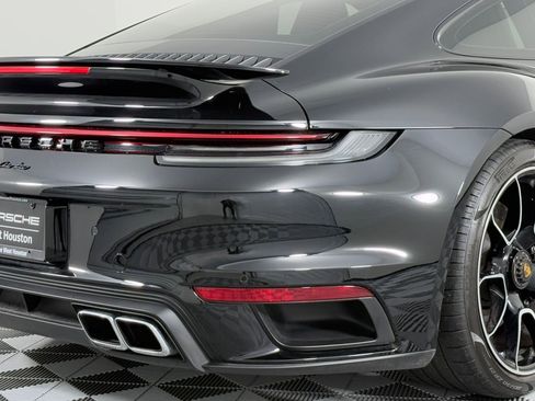 Used 2022 Porsche 911 Turbo image 13