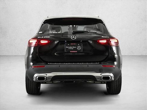Used 2024 Mercedes-Benz GLA 250 4MATIC image 7