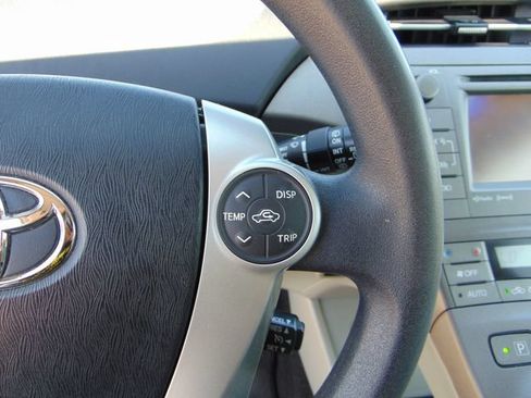 Used 2012 Toyota Prius Three FWD image 16