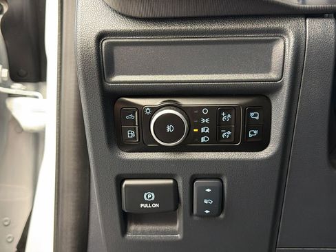 Used 2025 Ford F150 Lariat w/ Equipment Group 502A High AWD/4WD image 29
