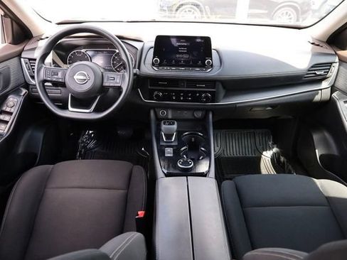 Used 2023 Nissan Rogue S AWD/4WD image 19
