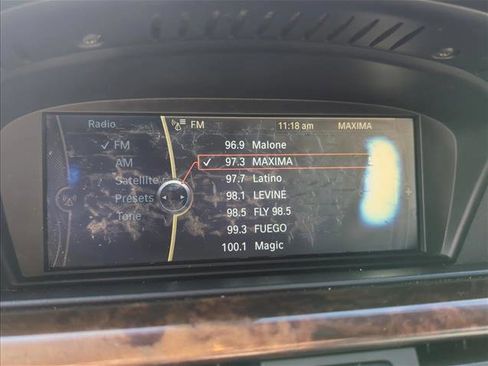 Used 2012 BMW 335i Convertible image 18