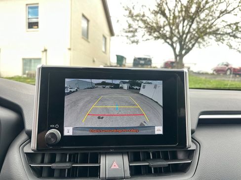 Used 2025 Toyota RAV4 LE FWD image 45