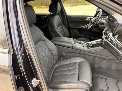 Used 2025 BMW X6 xDrive40i image 26