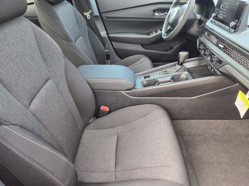 Used 2025 Honda Accord SE image 10
