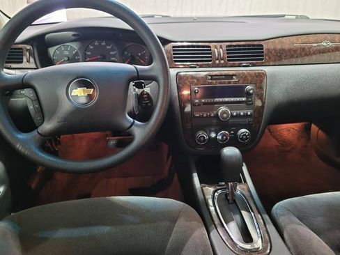 Used 2016 Chevrolet Impala Limited LS image 4