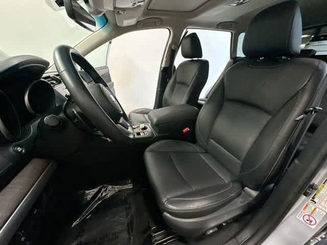 Used 2018 Subaru Outback 2.5i Limited AWD/4WD image 18