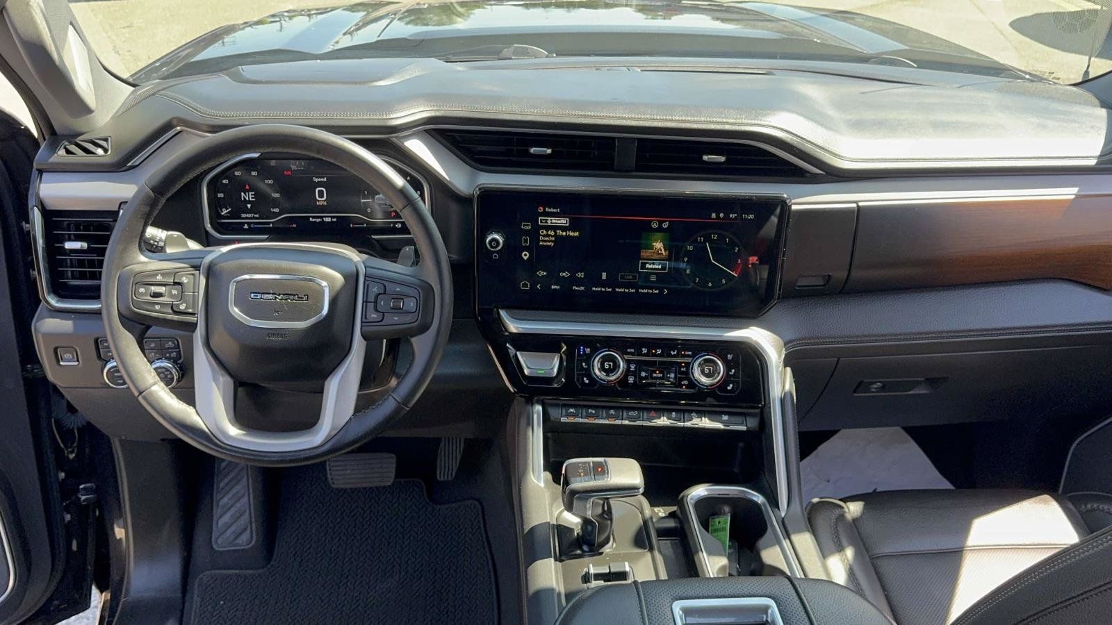 Used 2022 GMC Sierra 1500 Denali AWD/4WD image 16