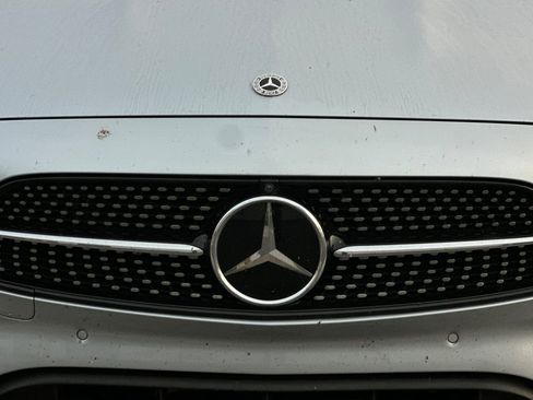 Used 2022 Mercedes-Benz E 350 Sedan image 13