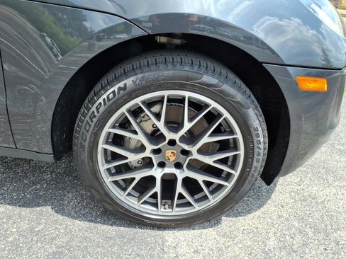 Used 2017 Porsche Macan S AWD/4WD image 13