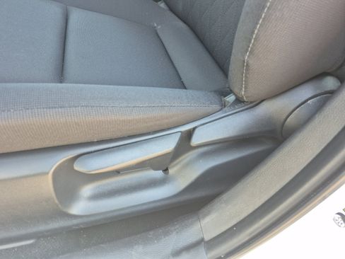 Used 2024 Toyota Corolla LE FWD image 13
