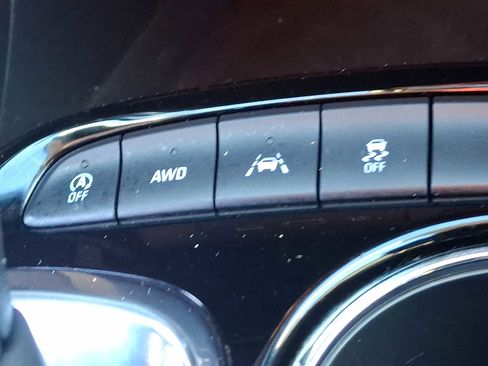 Used 2023 Buick Encore GX Select image 25