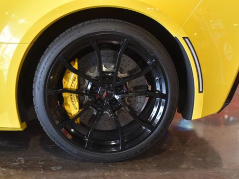 Used 2017 Chevrolet Corvette Grand Sport w/ Z07 Performance Package RWD image 50