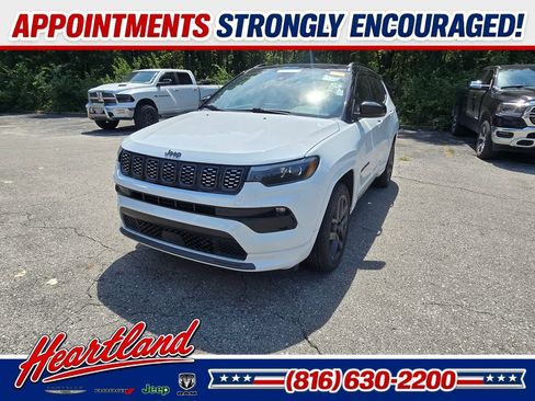 Used 2024 Jeep Compass Limited w/ High Altitude Package AWD/4WD image 1