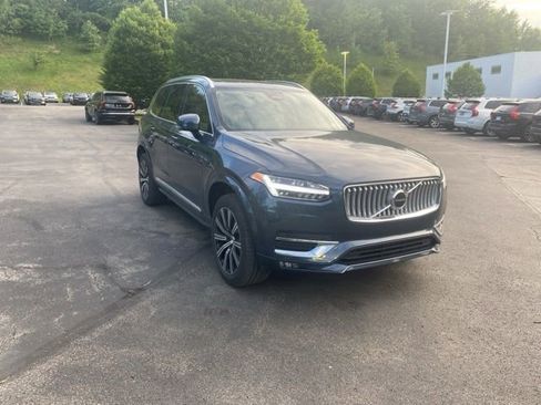 Used 2024 Volvo XC90 B5 Core w/ Climate Package AWD/4WD image 3