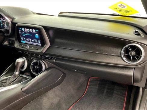 Used 2017 Chevrolet Camaro SS w/ LPO, Ground Effects Package image 15