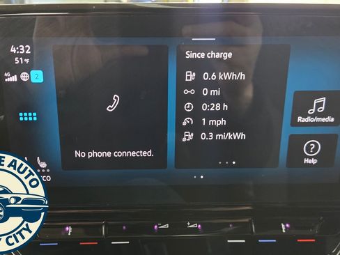 Used 2021 Volkswagen ID.4 Pro image 14