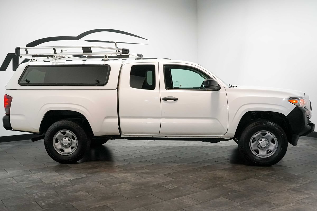 Used 2022 Toyota Tacoma SR RWD image 8