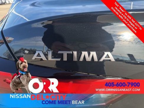 New 2025 Nissan Altima 2.5 SL image 10