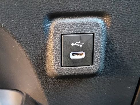 Used 2024 Toyota Corolla LE FWD image 12