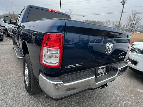 Used 2024 RAM 2500 Big Horn w/ Bed Utility Group image 10