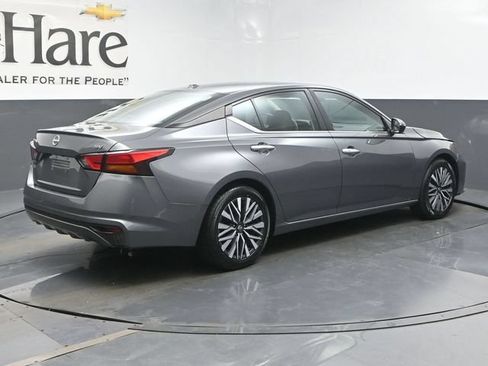 Used 2024 Nissan Altima 2.5 SV FWD image 64