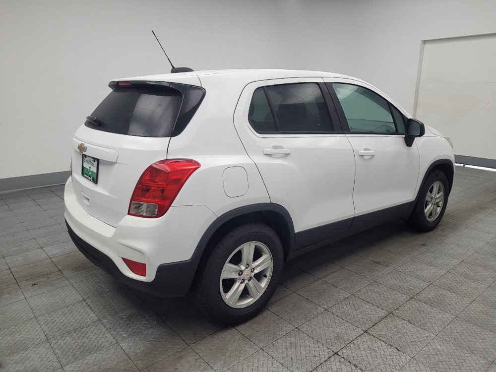 Used 2020 Chevrolet Trax LS w/ Tint and Cruise Package FWD image 9