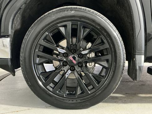 Used 2023 GMC Sierra 1500 SLT w/ SLT Premium Package image 20
