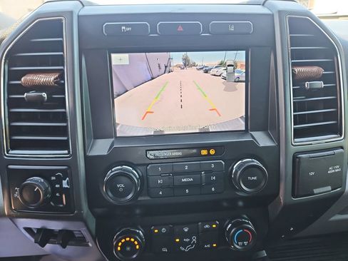 Used 2020 Ford F250 XLT AWD/4WD image 19