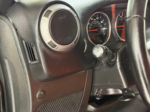Used 2015 Jeep Wrangler Unlimited Sport w/ Quick Order Package 24S AWD/4WD image 48