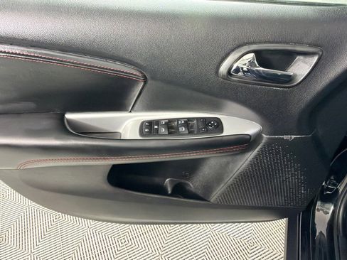 Used 2018 Dodge Journey GT AWD/4WD image 11