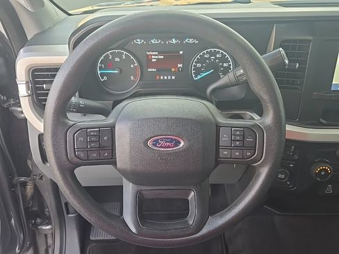 Used 2025 Ford F250 XLT AWD/4WD image 15