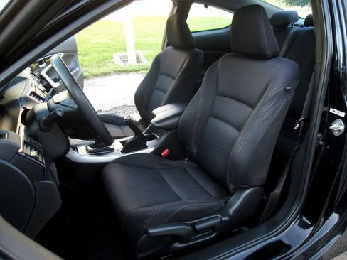 Used 2015 Honda Accord EX image 18