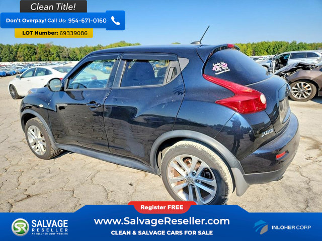 Used 2012 Nissan Juke SV AWD/4WD image 3