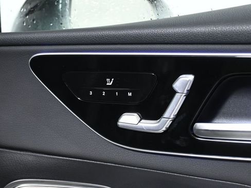 Used 2026 Mercedes-Benz GLC 300 4MATIC image 22
