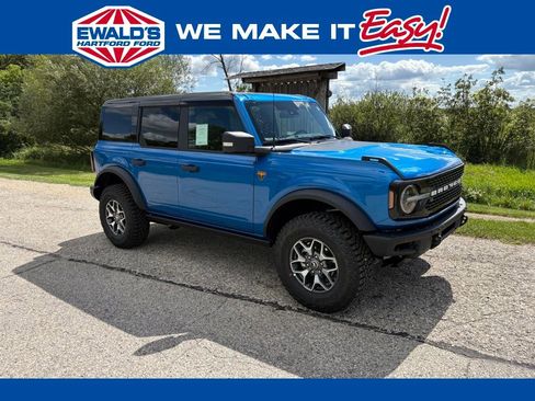 New 2025 Ford Bronco Badlands AWD/4WD image 1