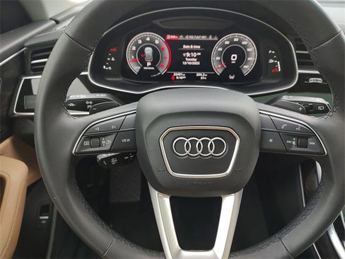 Used 2023 Audi Q8 Premium Plus image 13