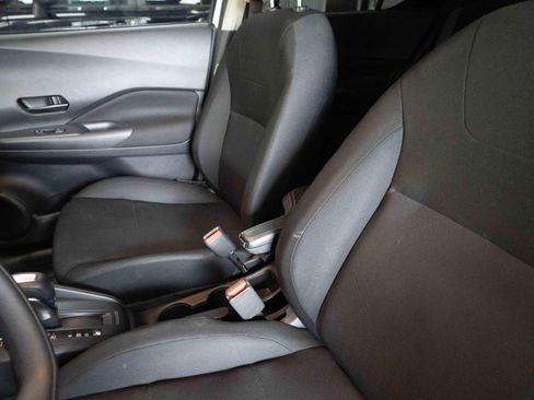 Used 2023 Nissan Kicks S FWD image 10