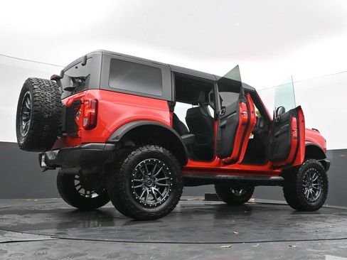 Used 2023 Ford Bronco Black Diamond image 67