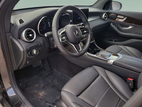 Certified 2023 Mercedes-Benz GLC 300 4MATIC Coupe image 19