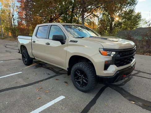Certified 2023 Chevrolet Silverado 1500 Custom Trail Boss w/ LPO, Dark Essentials Package image 2