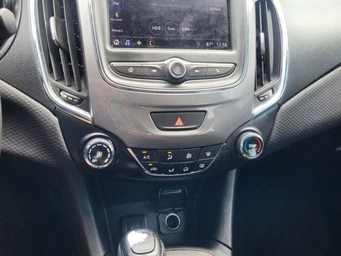 Used 2019 Chevrolet Cruze LS w/ LS Convenience Package FWD image 52
