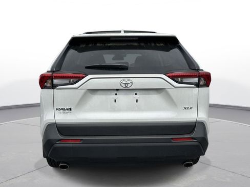 Used 2025 Toyota RAV4 XLE Premium w/ Weather Package image 7