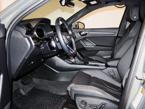 Used 2021 Audi Q3 2.0T Premium Plus w/ Premium Plus Package image 35