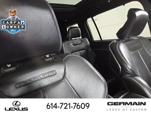 Used 2022 Jeep Grand Cherokee L Overland w/ Luxury Tech Group IV AWD/4WD image 21