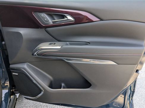 New 2027 Chevrolet Traverse RS FWD image 36