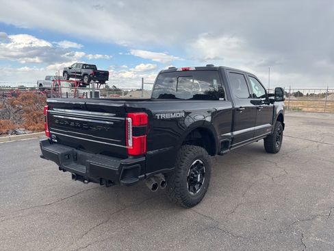Used 2025 Ford F350 Platinum w/ Tremor Off-Road Package AWD/4WD image 4
