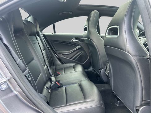 Used 2018 Mercedes-Benz CLA 250 4MATIC image 16