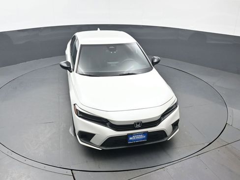 Used 2023 Honda Civic Sport image 43