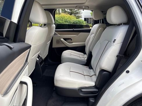 Used 2024 MAZDA CX-90 3.3 Turbo S w/ Premium Package image 6